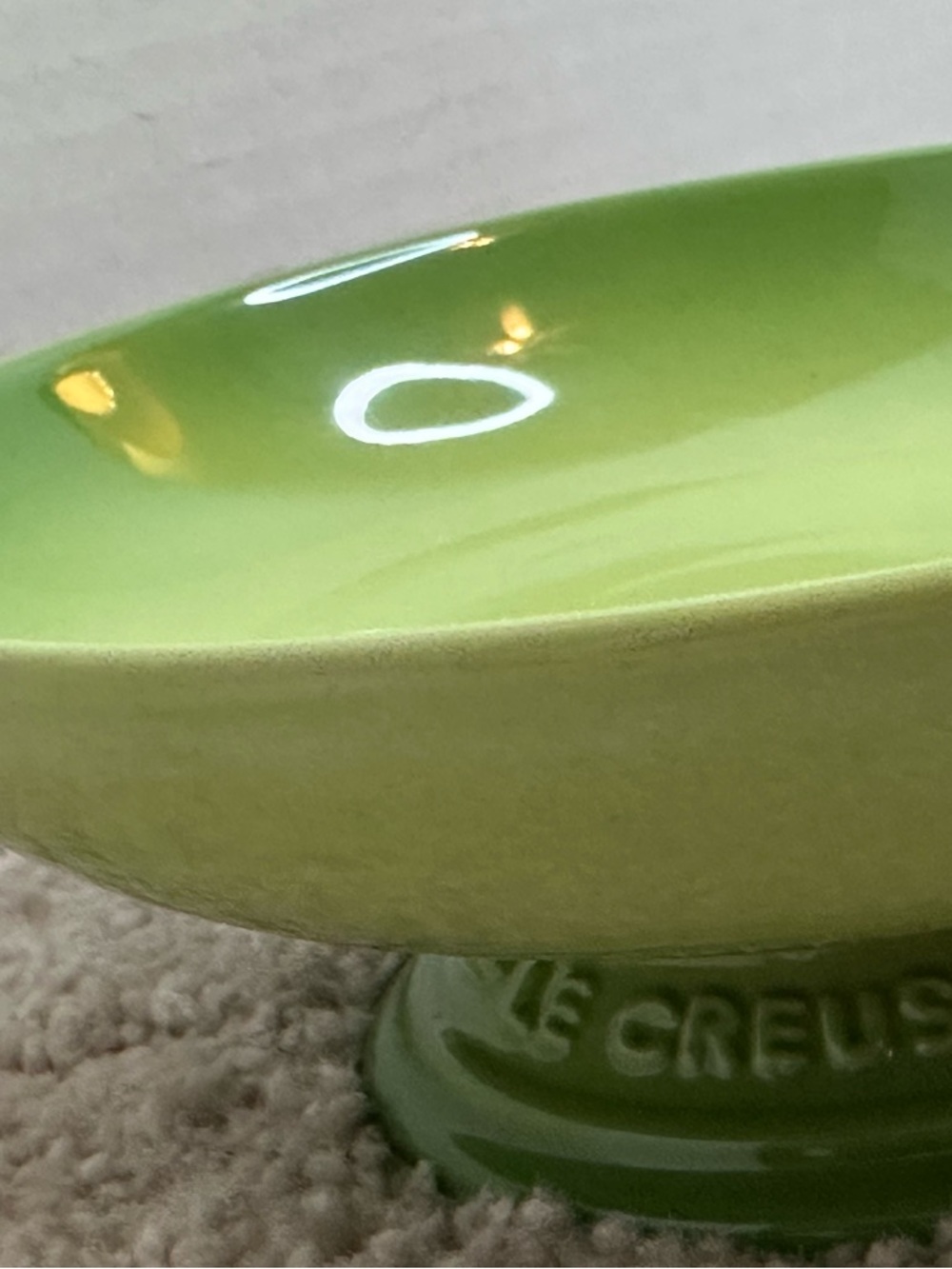 Le Creuset Lime Green Stoneware Pedestal Bowl, vintage - Picture 9 of 9